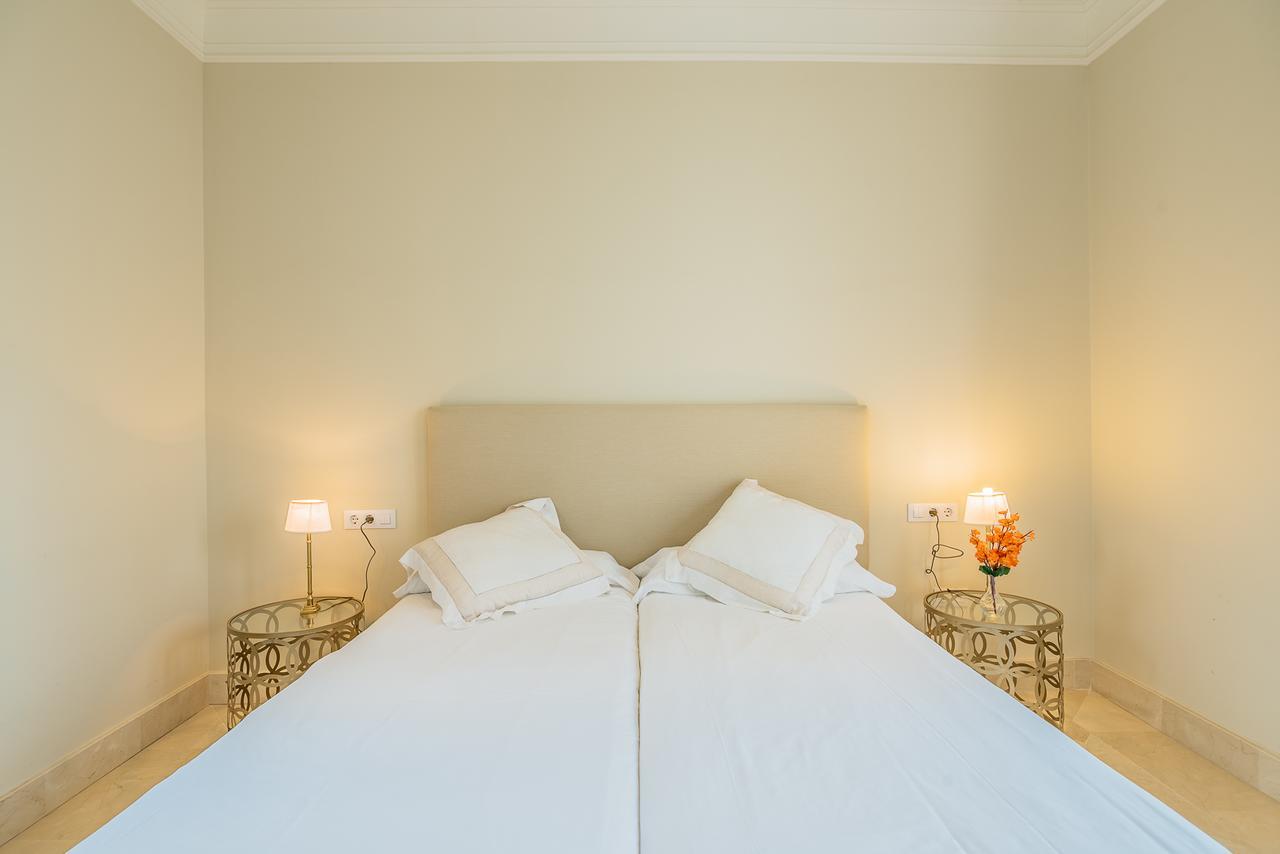Puerta Principe Luxury Apartments Sewilla Zewnętrze zdjęcie
